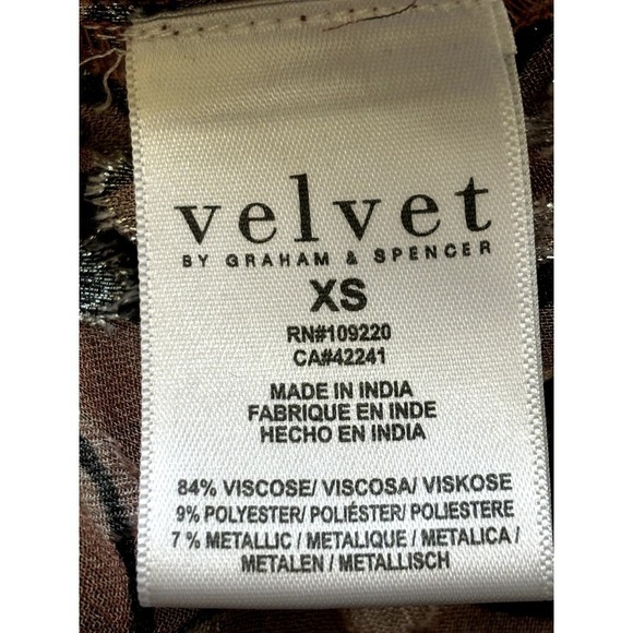 Velvet/Graham & Spencer Melinda Printed Viscose top, orange/black, extra small - Picture 8 of 9